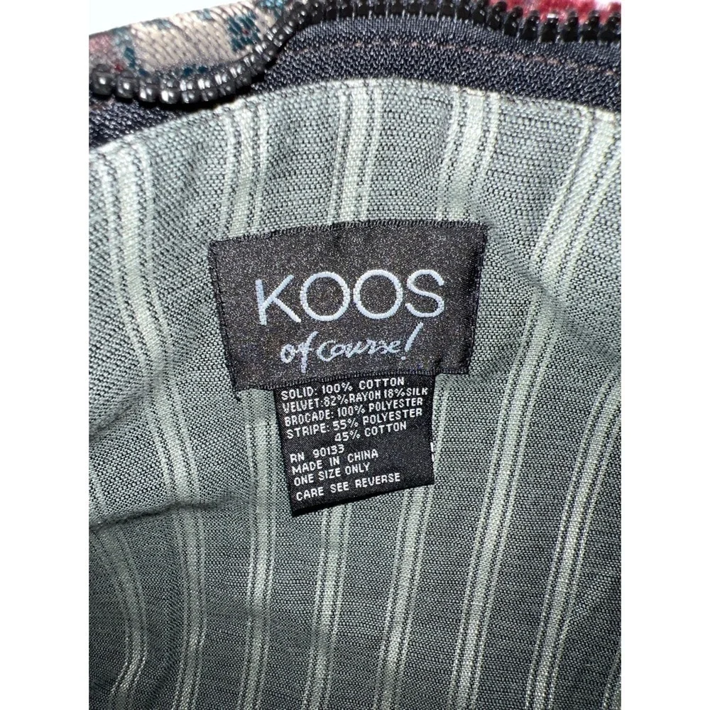 Koos OF COURSE Paisley Print Velvet Handbag